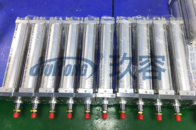 緊湊并列型增壓缸，玖容廠家直銷價(jià)格實(shí)惠